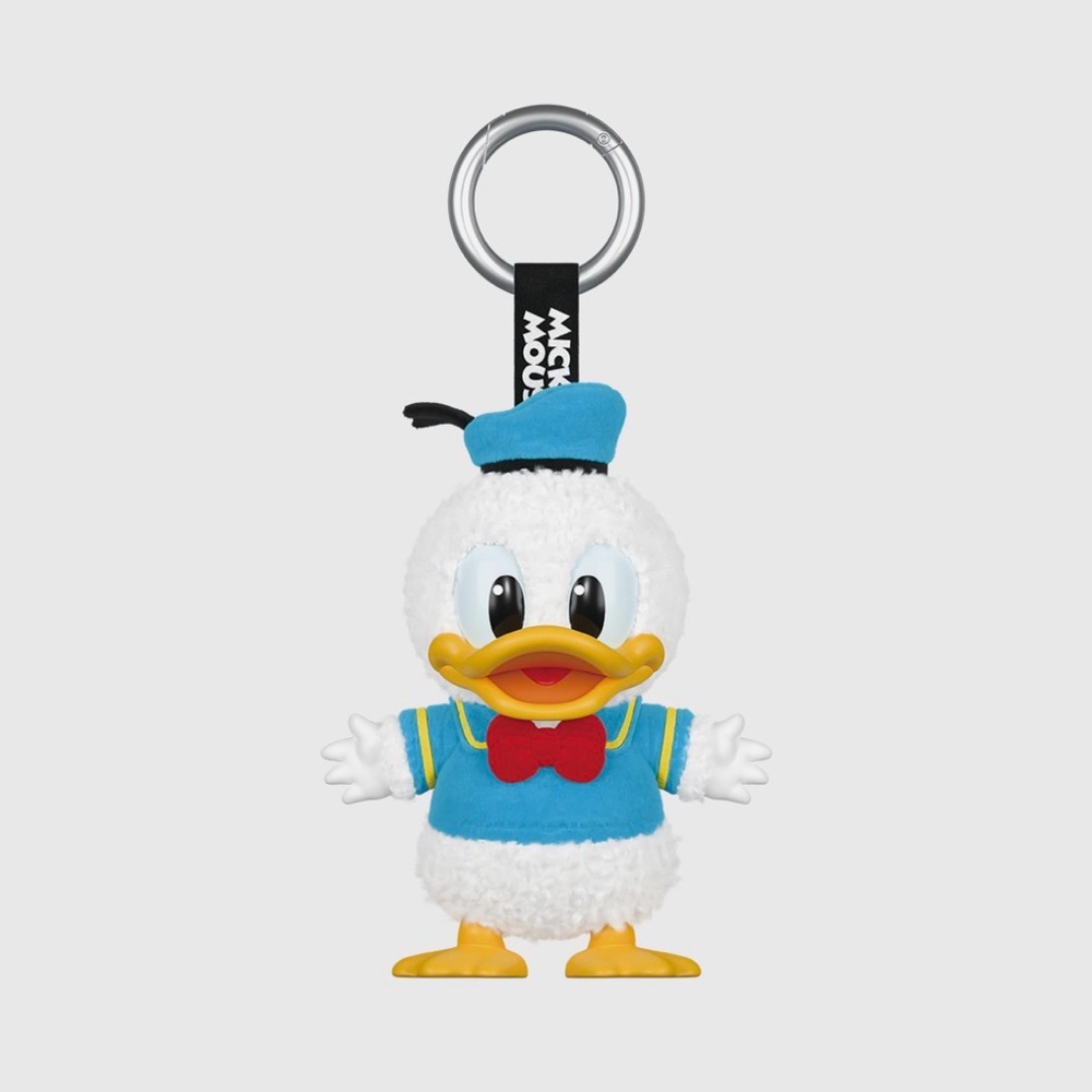 Disney Mickey Family Cute Together Keychain - CONFIRMED NIB -Donald
